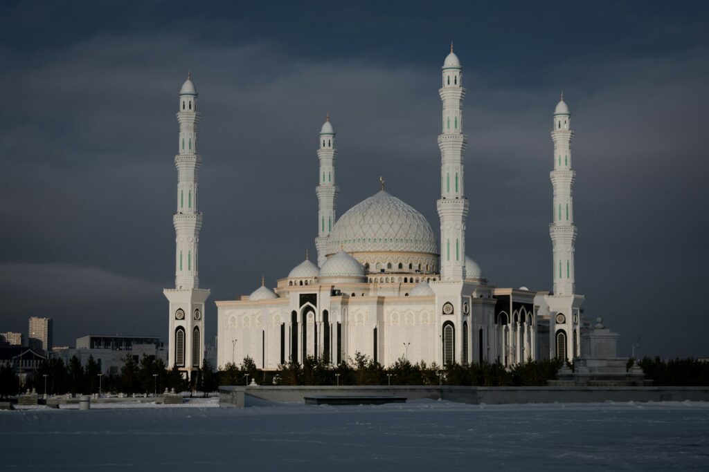 Legal, tax and strategic advisory in Astana Hazrat Sultan Mosque